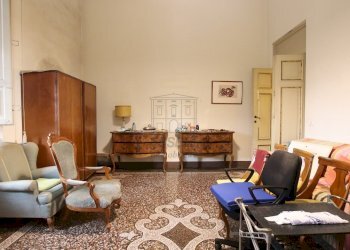 vendesi appartamento con ascensore e terrazza lucc - Appartamento Viale Giuseppe Giusti 14, Lucca - foto 7