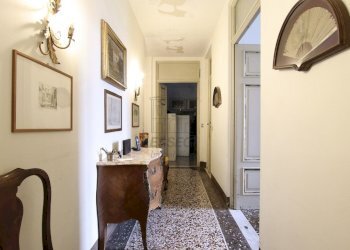 vendesi appartamento con ascensore e terrazza lucc - Appartamento Viale Giuseppe Giusti 14, Lucca - foto 8