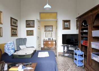 vendesi appartamento con ascensore e terrazza lucc - Appartamento Viale Giuseppe Giusti 14, Lucca - foto 10