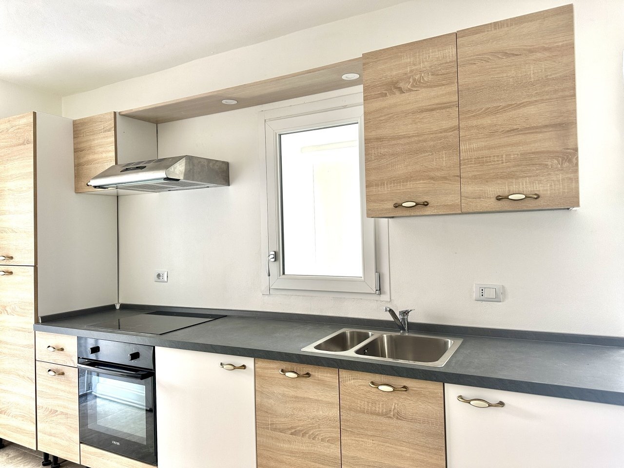 IMG_4973.jpg - Bilocale Via Crosa 1, Arona - foto 3