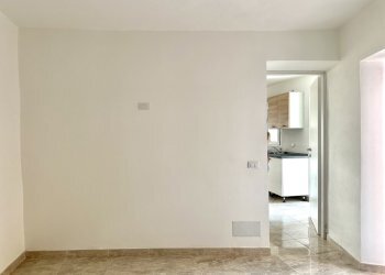 IMG_4966.jpg - Bilocale Via Crosa 1, Arona - foto 8