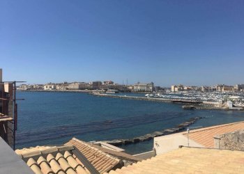 IMG-20180718-WA0011.jpg - Casa indipendente Siracusa - foto 27