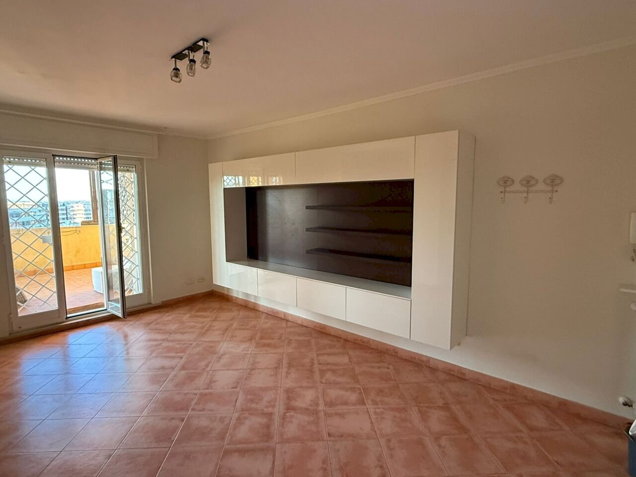 Soggiorno - Attico Via Nora Ricci, Roma - foto 2