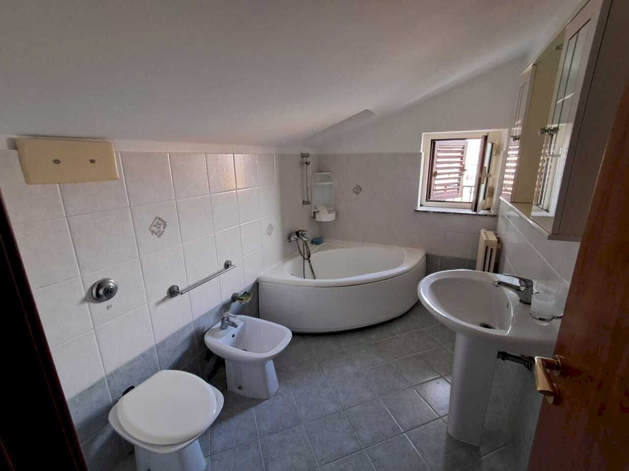 WhatsApp Image 2025-12-18 at 10.26.30 (2).jpeg - Mansarda Ragusa - foto 3