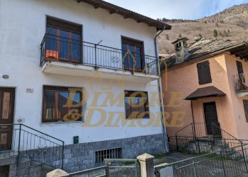 Esterno 2.jpg - Villa Vigino, Calasca-Castiglione - foto 2