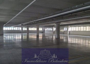 20250909_101354-1024x576.jpg - Locale Commerciale Località Pian di Rona, Reggello - foto 3