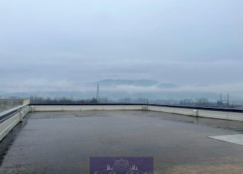 WhatsApp Image 2025-12-16 at 18.10.29 (7).jpeg - Locale Commerciale Località Pian di Rona, Reggello - foto 11