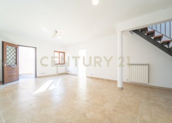 14.jpg - Casa indipendente Via Appia Nuova 17, Albano Laziale - foto 8