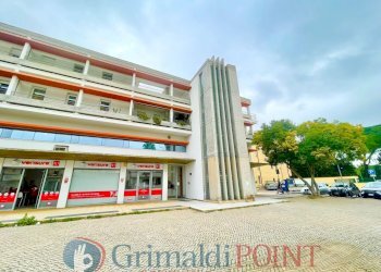 WhatsApp Image 2025-12-17 at 11.27.52_risultato.jp - Ufficio Via Taranto 185, Lecce - foto 3