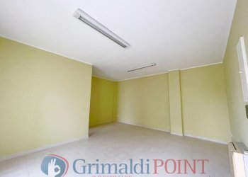 WhatsApp Image 2025-12-17 at 11.28.09 (1)_risultat - Office Via Taranto 185, Lecce - photo 16