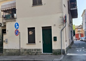 facciata - Ufficio centrale, Broni - foto 3