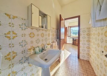 IMG_20251212_121511.jpg - Villa Via della Grillaia 5, Luni - foto 16