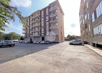 Four-room apartment Via Brigata Cagliari, Pinerolo - photo 1