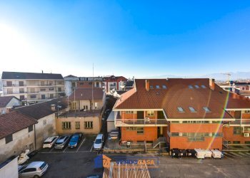 Trilocale La Loggia - foto 10