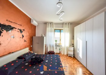 Trilocale La Loggia - foto 12