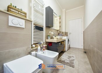 Trilocale La Loggia - foto 25