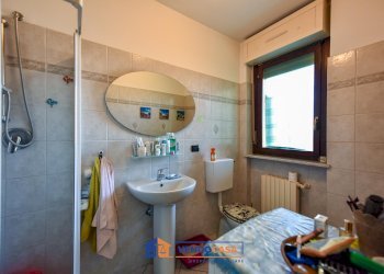 Bilocale La Loggia - foto 13