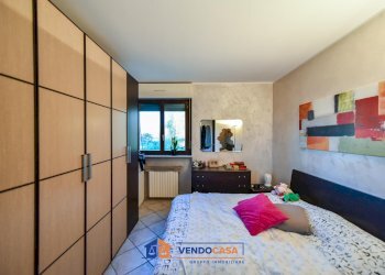 Bilocale La Loggia - foto 16