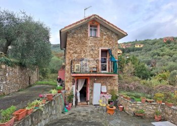 Casa indipendente Località Ortopino, Diano Marina - foto 1
