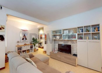 Bilocale Via De Gasperi, 44 
 Campomorone, Campomorone - foto 2