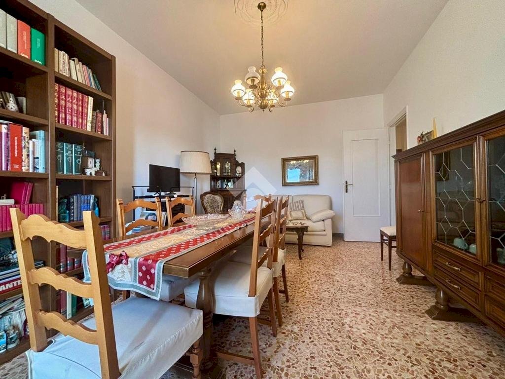 Quadrilocale Via torino, None - foto 1