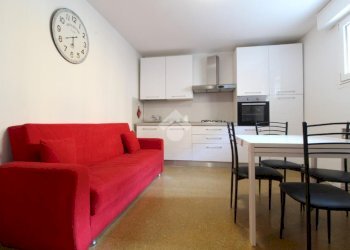 Bilocale Via S. Filippo, Reggio nell'Emilia - foto 1