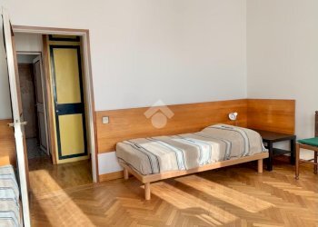 Four-room apartment Via Poli, Reggio nell'Emilia - photo 17