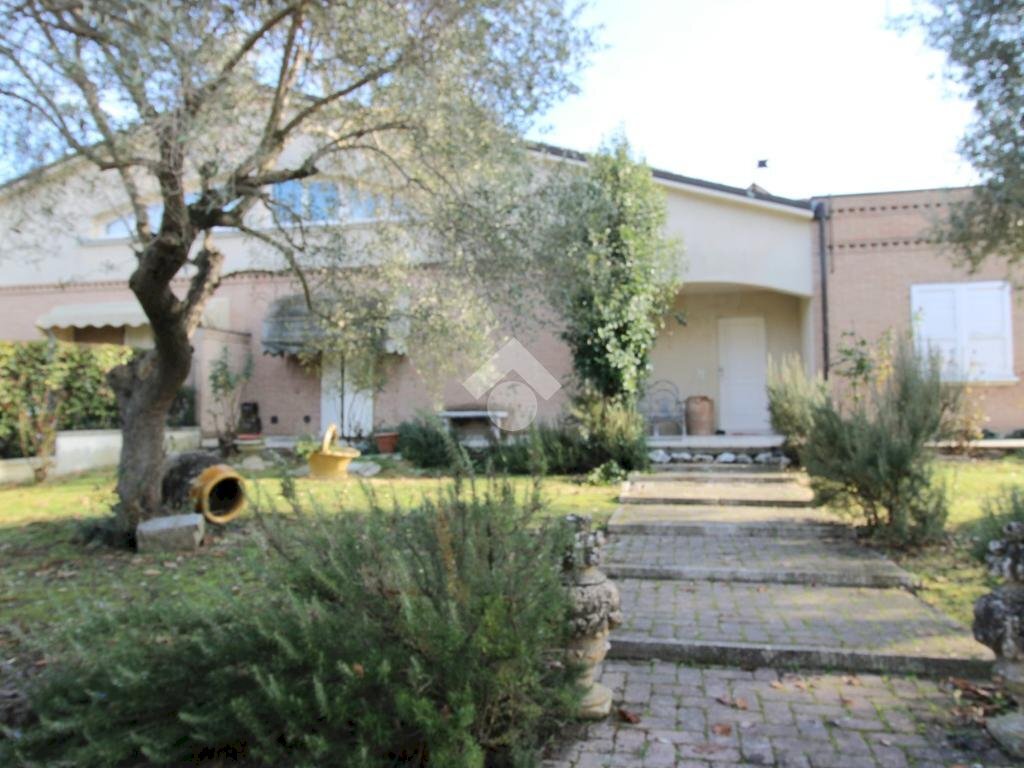 Portion of a house Via Cervese, Cesena - photo 3