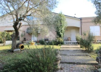 Portion of a house Via Cervese, Cesena - photo 3