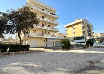 Two-room apartment Viale Bernini, Cesenatico - photo 19