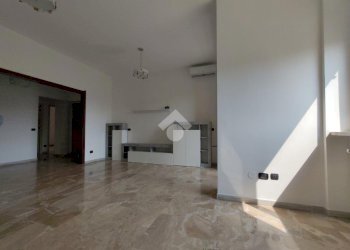 Apartment Via sporting mirasole, Opera - photo 11