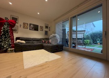 Three-room apartment Via Martiri Delle Foibe, Cambiago - photo 5
