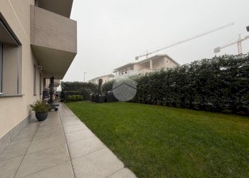 Three-room apartment Via Martiri Delle Foibe, Cambiago - photo 28