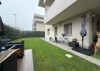 Three-room apartment Via Martiri Delle Foibe, Cambiago - photo 44