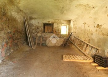 Semi-detached house Frazione Parogno, Zubiena - photo 8