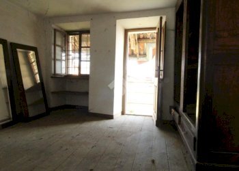 Semi-detached house Frazione Parogno, Zubiena - photo 10