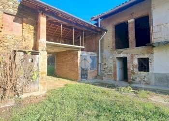 Semi-detached house Frazione Parogno, Zubiena - photo 21
