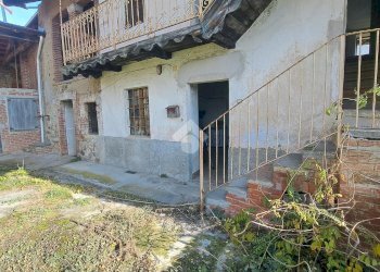 Semi-detached house Frazione Parogno, Zubiena - photo 24