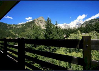 Foto 4 - Bilocale Via Regionale
 
35, Courmayeur - foto 4