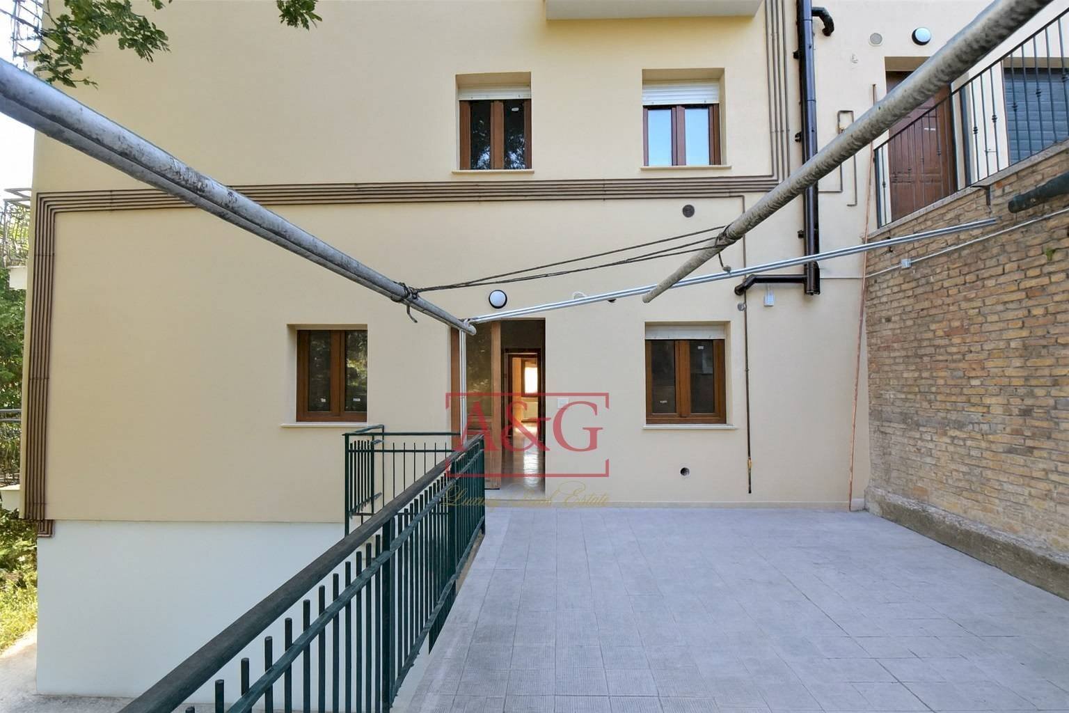 Foto 2 - Appartamento Viale Stradone
 
50, Montemonaco - foto 2