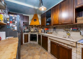 Cucina - Villa Via Mar della Cina, Roma - foto 38