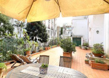 Terrazza - Appartamento Via Monte Di Dio
 
1/E, Napoli - foto 4