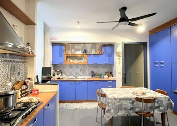 Cucina - Appartamento Via Monte Di Dio
 
1/E, Napoli - foto 29