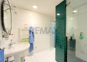 Bagno - Appartamento Via Monte Di Dio
 
1/E, Napoli - foto 36