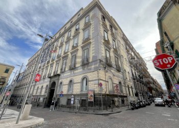 Edificio all\'aperto - Appartamento Via Monte Di Dio
 
1/E, Napoli - foto 66