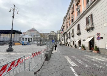 Edificio all\'aperto - Appartamento Via Monte Di Dio
 
1/E, Napoli - foto 71