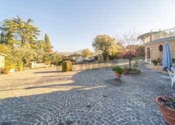Giardino - Stabile - Palazzo Via Pietra Porzia, Frascati - foto 9