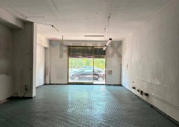 Stanza vuota - Shop Via Gioacchino Rossini
 
10, Jesi - photo 4