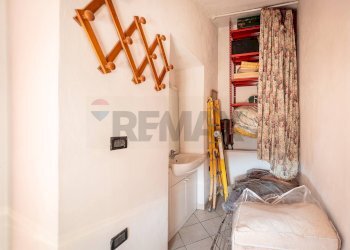 Camera / camera da letto - Bilocale Via Roma
 
262, Rosora - foto 10