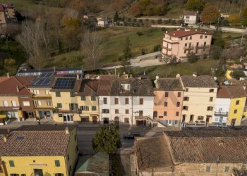 Casa all\'aperto - Bilocale Via Roma
 
262, Rosora - foto 21